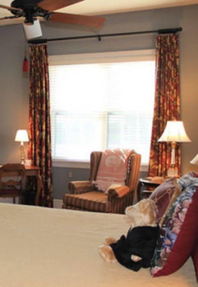 The Collins House Inn Marion Eksteriør bilde